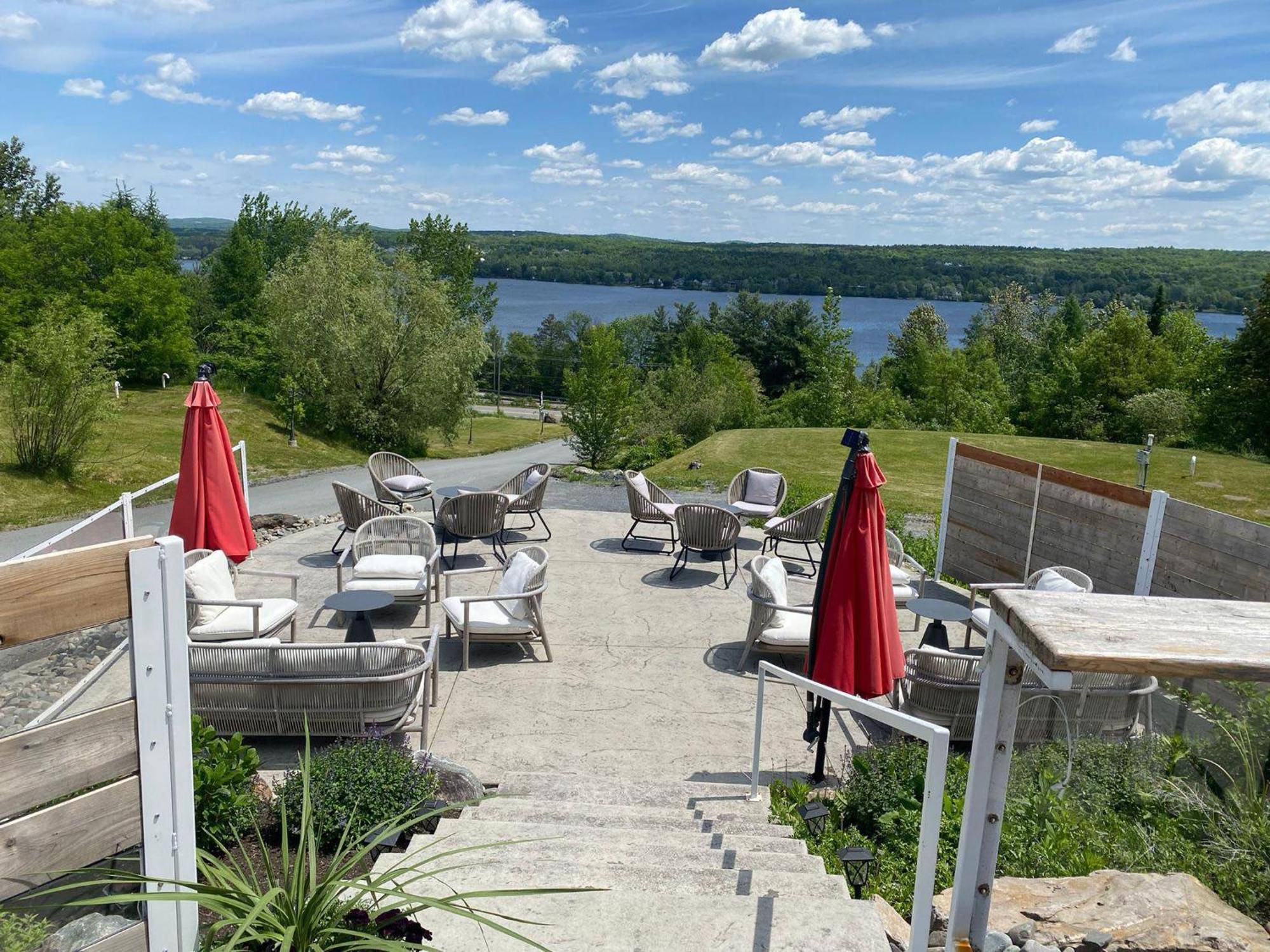 Location Au Sommet Du Lac Magog Esterno foto
